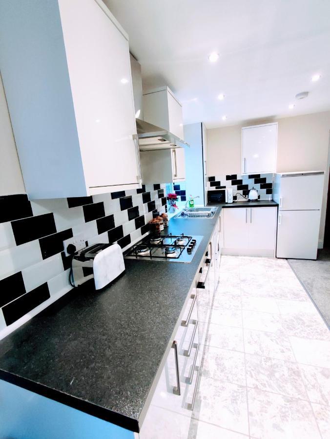 Crystal Suite 2 -Free Private Parking North Shields Exterior foto